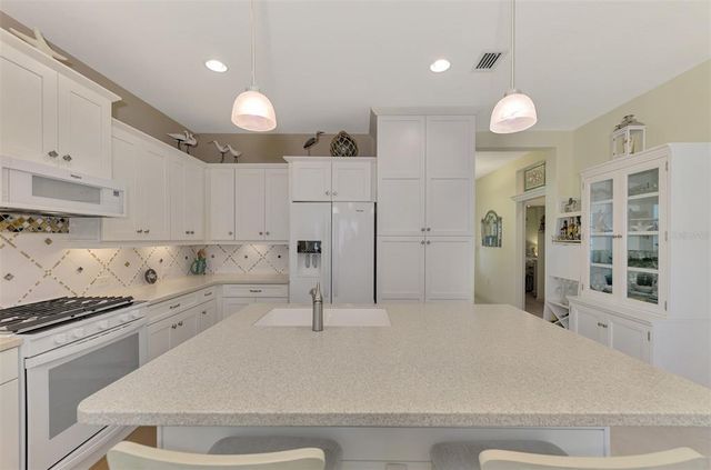 11409 OKALOOSA DRIVE, Venice, FL 34293