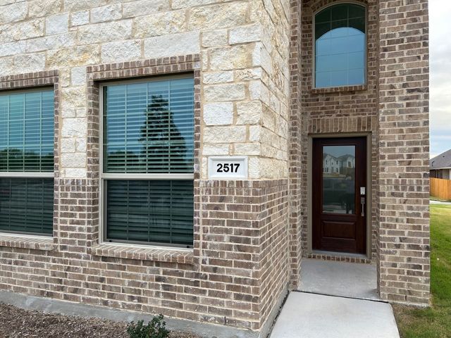 2517 Maplehurst Drive, Fort Worth, TX 76179