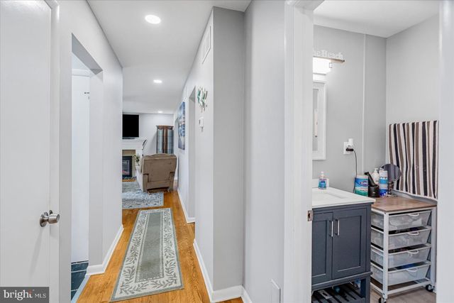 9711 MAGLEDT RD, Parkville, MD 21234