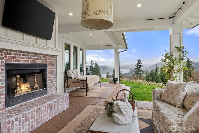 115 Stoneywood Lane, Mossyrock, WA 98564