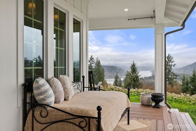 115 Stoneywood Lane, Mossyrock, WA 98564