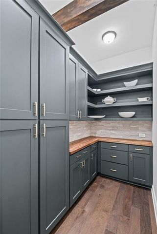340 Banbury Crossing, Alpharetta, GA 30009