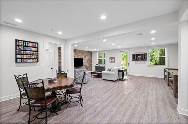340 Banbury Crossing, Alpharetta, GA 30009