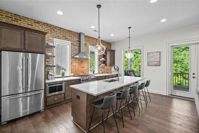 340 Banbury Crossing, Alpharetta, GA 30009