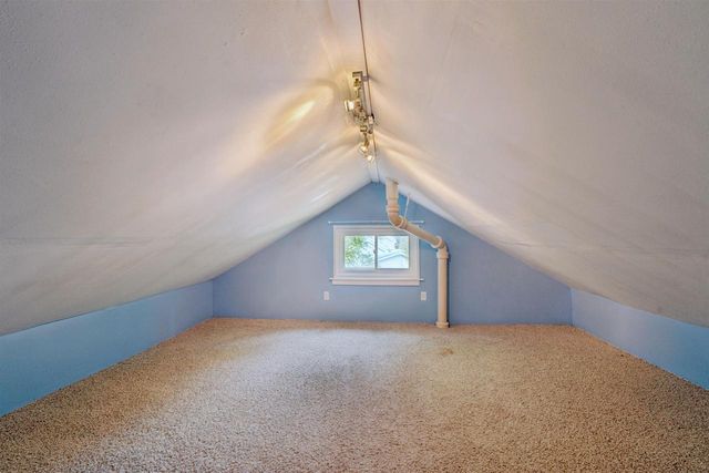 1215 GRAND STREET, Oshkosh, WI 54901