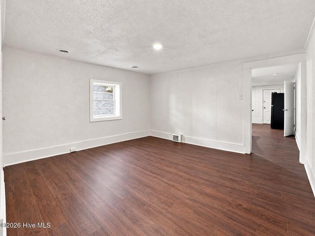 1205 Lincoln Street SE, Wilson, NC 27893
