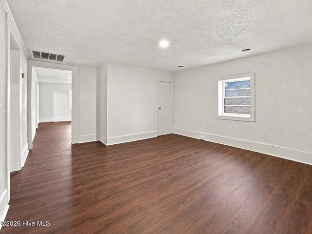 1205 Lincoln Street SE, Wilson, NC 27893