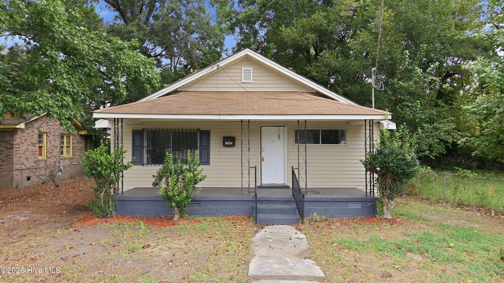 1205 Lincoln Street SE, Wilson, NC 27893