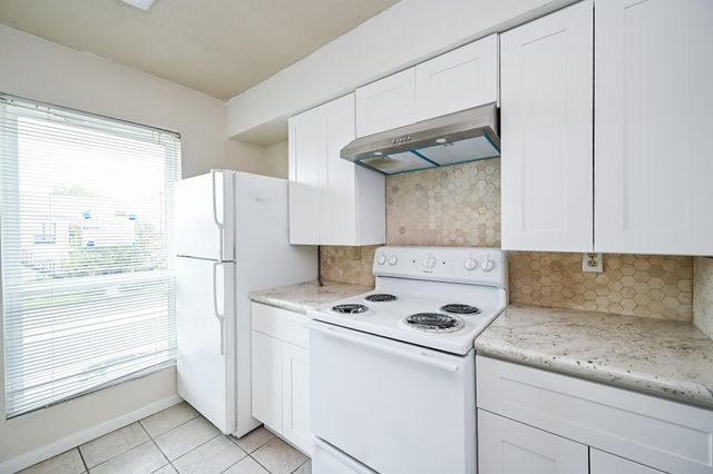 3900 Woodchase Drive 86, Houston, TX 77042