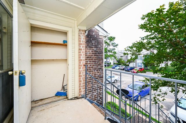 3900 Woodchase Drive 86, Houston, TX 77042