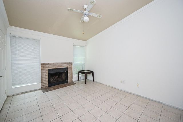 3900 Woodchase Drive 86, Houston, TX 77042