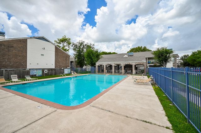 3900 Woodchase Drive 86, Houston, TX 77042