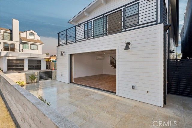 212 40th, Newport Beach, CA 92663