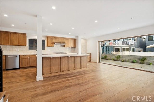 212 40th, Newport Beach, CA 92663