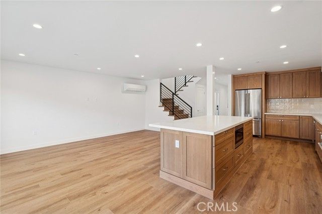 212 40th, Newport Beach, CA 92663