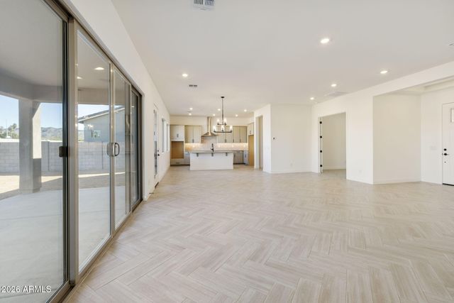 10135 S 51ST Lane, Laveen, AZ 85339