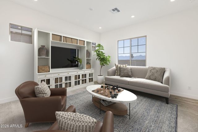 10135 S 51ST Lane, Laveen, AZ 85339