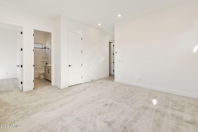 10135 S 51ST Lane, Laveen, AZ 85339