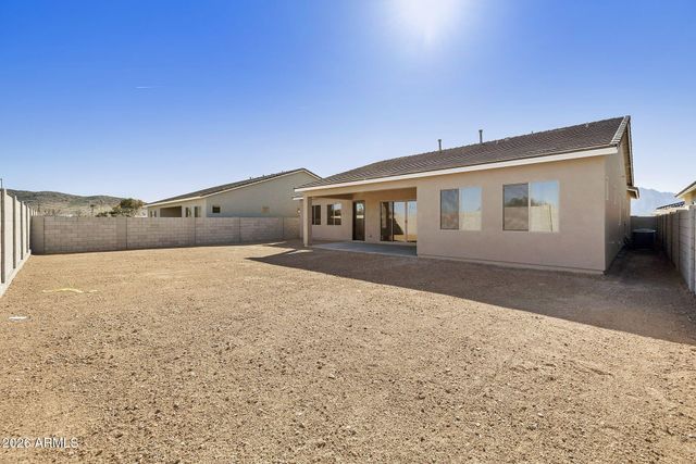 10135 S 51ST Lane, Laveen, AZ 85339