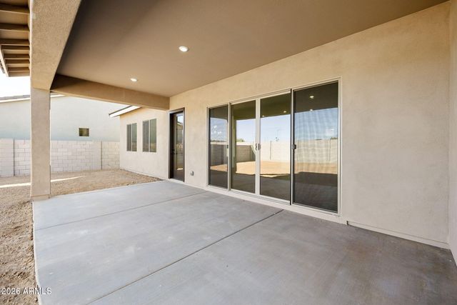 10135 S 51ST Lane, Laveen, AZ 85339