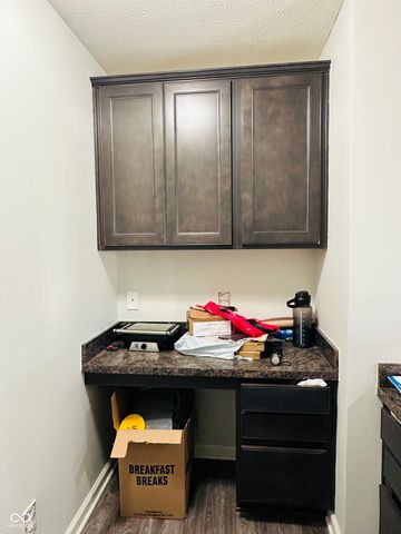 6162 Crabapple Drive, Whitestown, IN 46075