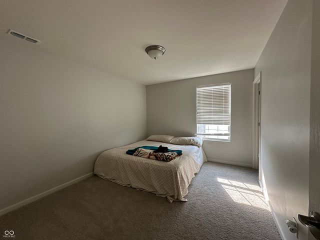 6162 Crabapple Drive, Whitestown, IN 46075