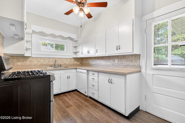 1611 Stevens Ave, Louisville, KY 40205