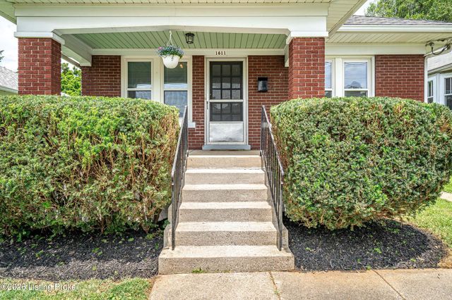 1611 Stevens Ave, Louisville, KY 40205