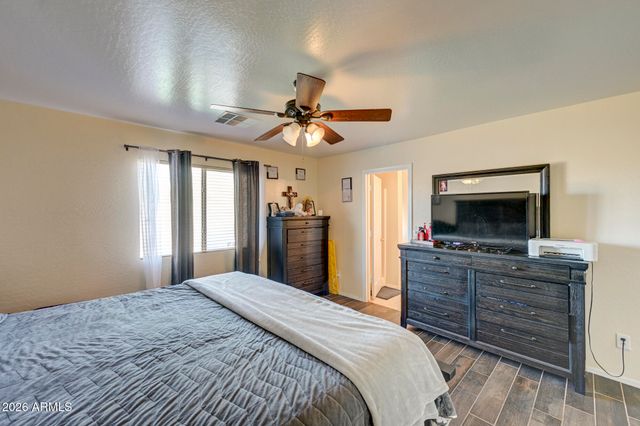 23296 W ASHLEIGH MARIE Drive, Buckeye, AZ 85326