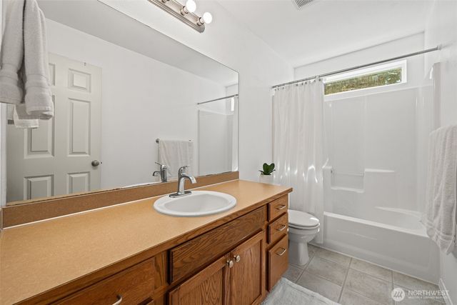 22345 SE Bluewater Drive, Yelm, WA 98597