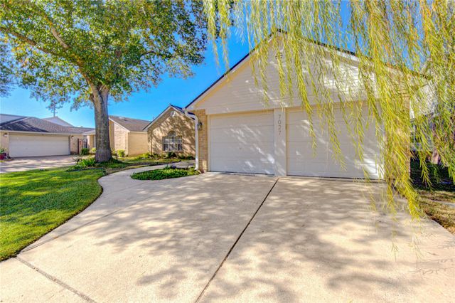 7027 Brockington Drive, Katy, TX 77494
