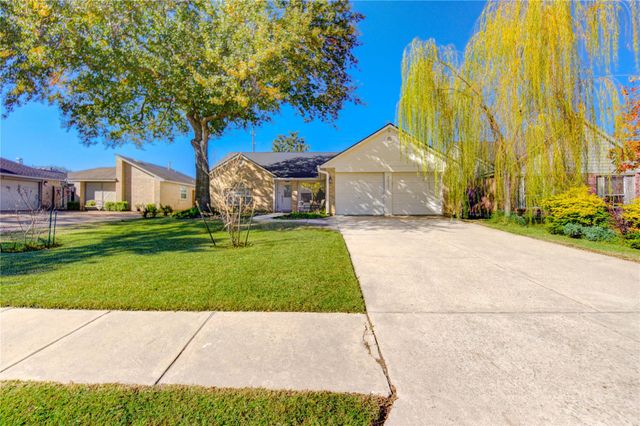 7027 Brockington Drive, Katy, TX 77494