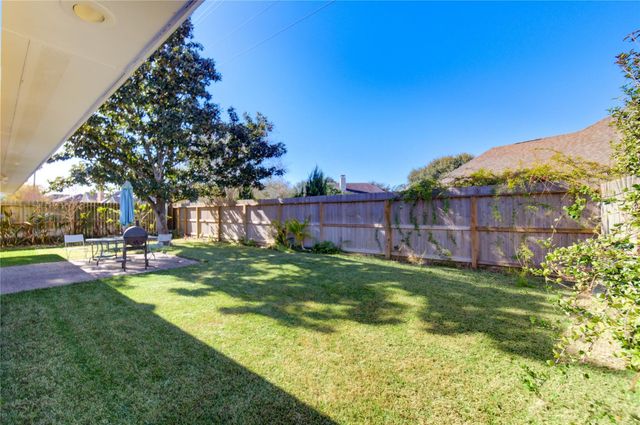 7027 Brockington Drive, Katy, TX 77494