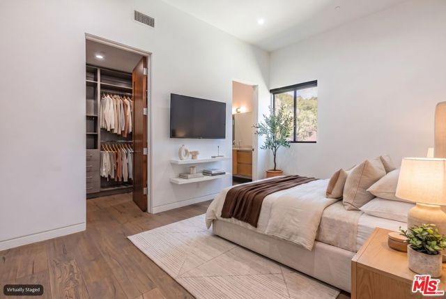 458 S Sycamore Avenue, Los Angeles, CA 90036