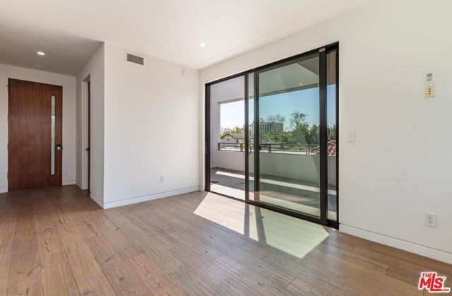 458 S Sycamore Avenue, Los Angeles, CA 90036