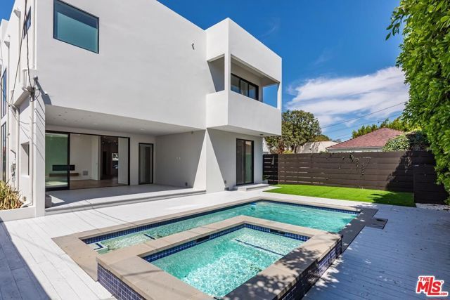 458 S Sycamore Avenue, Los Angeles, CA 90036