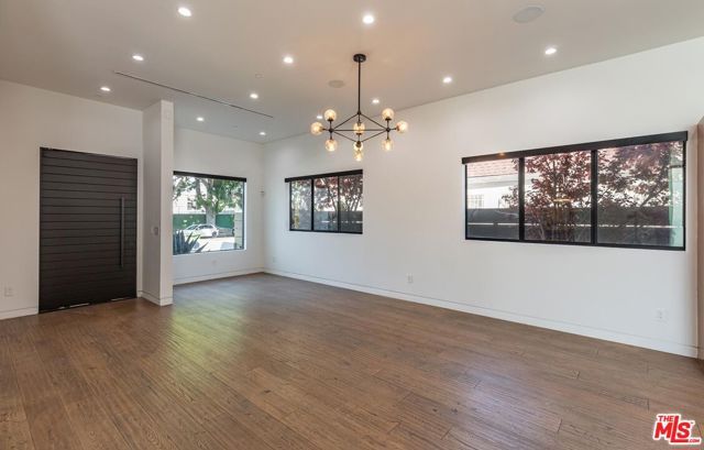 458 S Sycamore Avenue, Los Angeles, CA 90036