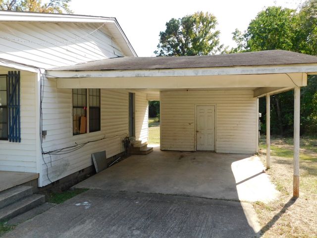 505 South Street, Springhill, LA 71075