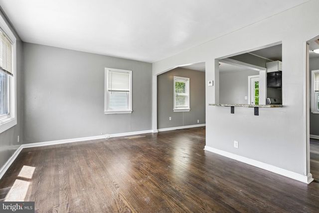 1160 MADISON AVE, Bellmawr, NJ 08031