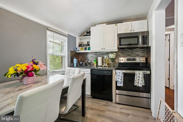1160 MADISON AVE, Bellmawr, NJ 08031
