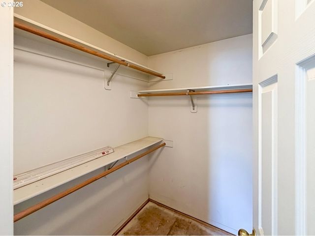991 Sw ELMONICA Pl, Beaverton, OR 97006