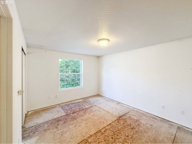 991 Sw ELMONICA Pl, Beaverton, OR 97006