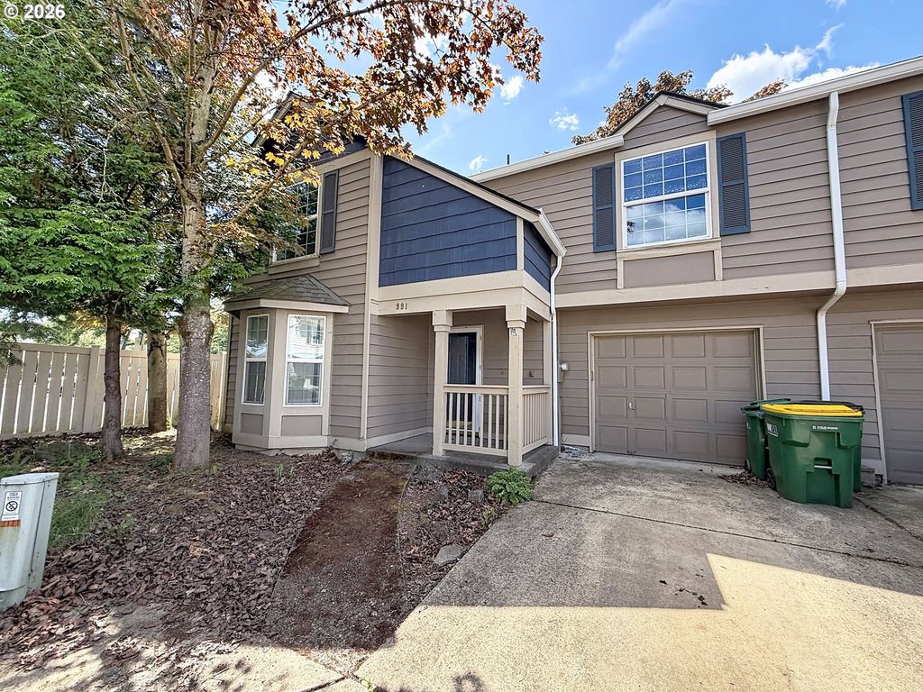 991 Sw ELMONICA Pl, Beaverton, OR 97006