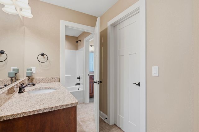 4217 Cripple Bush Court, Apison, TN 37302