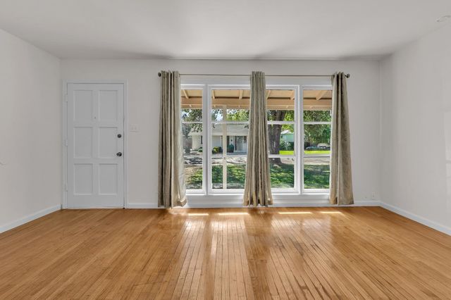 2631 Atlas Ave, Sacramento, CA 95820