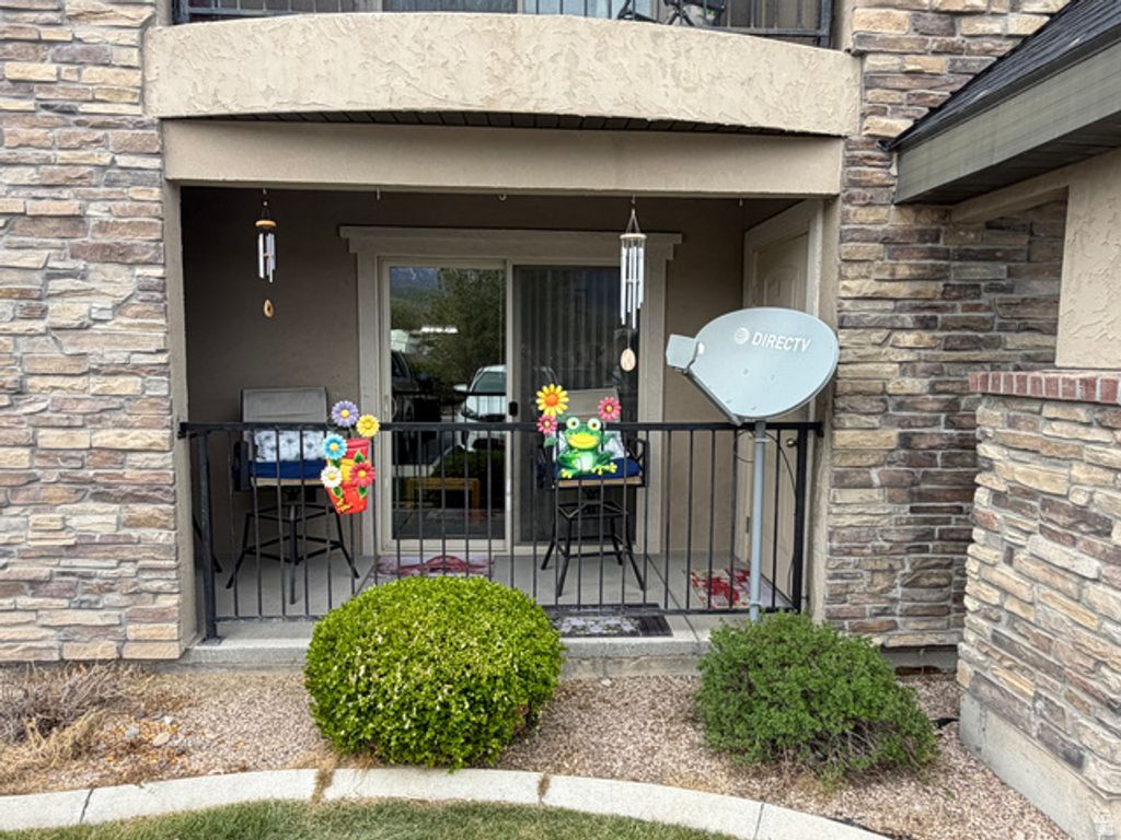 Image 2 of property listing at 1045 S 1700 W #1110, Payson, UT 84651