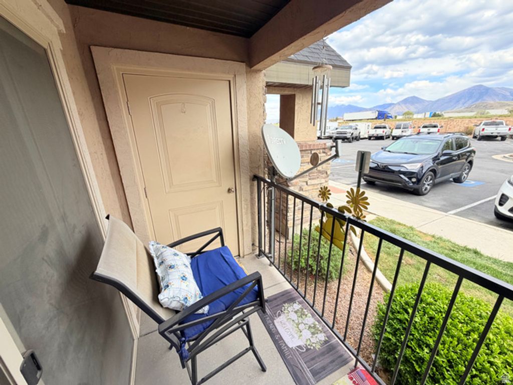 Image 8 of property listing at 1045 S 1700 W #1110, Payson, UT 84651