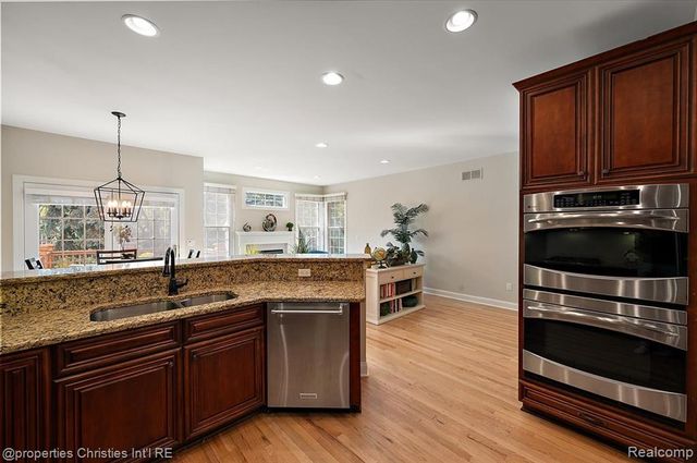 44683 Broadmoor Circle, Northville, MI 48168