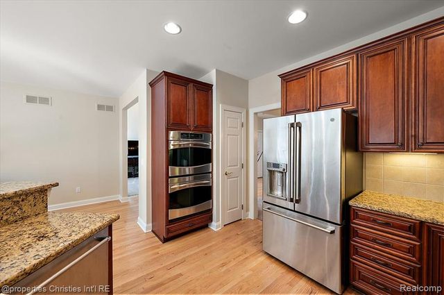 44683 Broadmoor Circle, Northville, MI 48168
