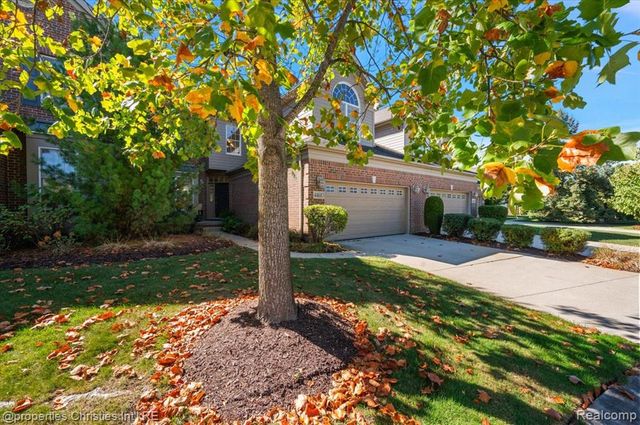 44683 Broadmoor Circle, Northville, MI 48168